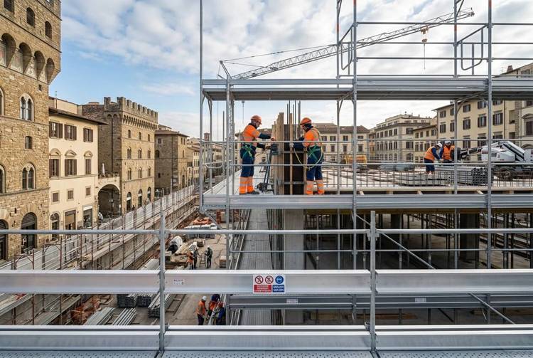 Cantiere edile in quota